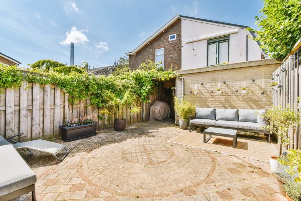 Courtyard Patio Service in North Ridgeville